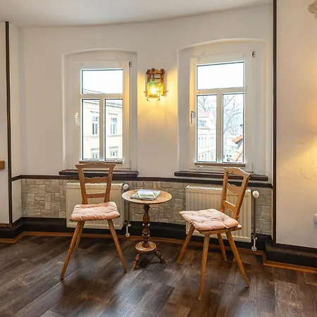 Zur Neuenburg Freyburg