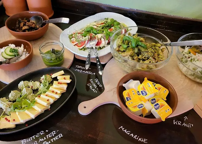 Zur Neuenburg 3* Freyburg