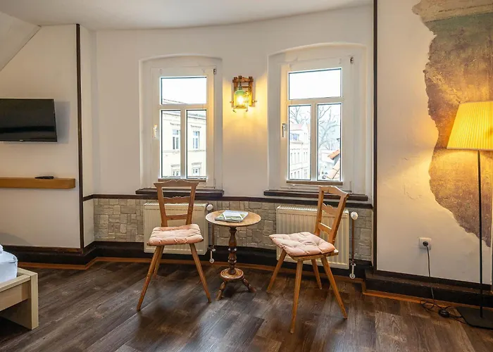 Zur Neuenburg Freyburg