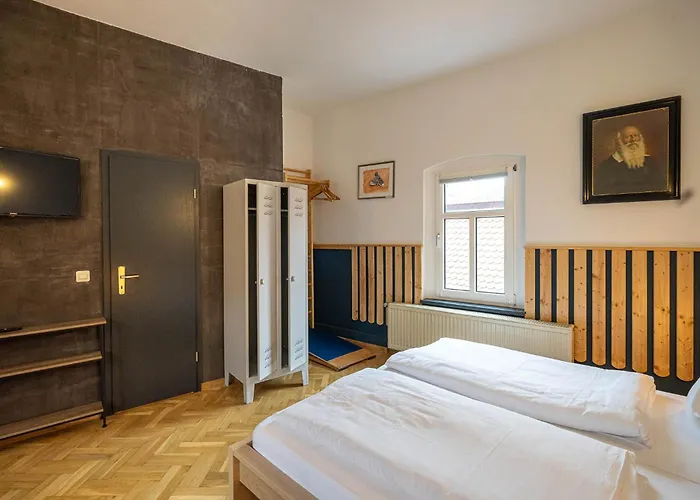 Zur Neuenburg Freyburg