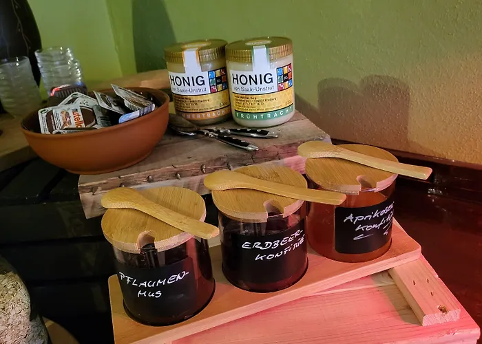 Zur Neuenburg Freyburg